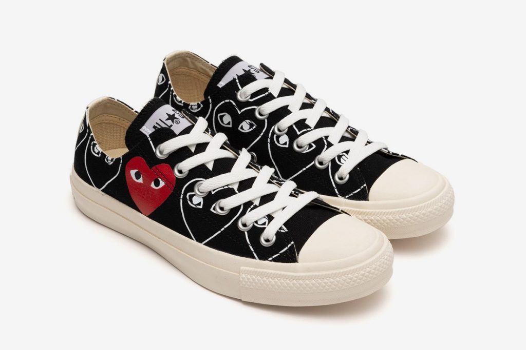 comme-des-garcons-play-converse-chuck-70-heart-print-release-date-price-03