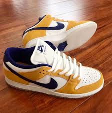 nike-sb-dunk-low-laser-orange