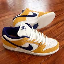 nike-sb-dunk-low-laser-orange