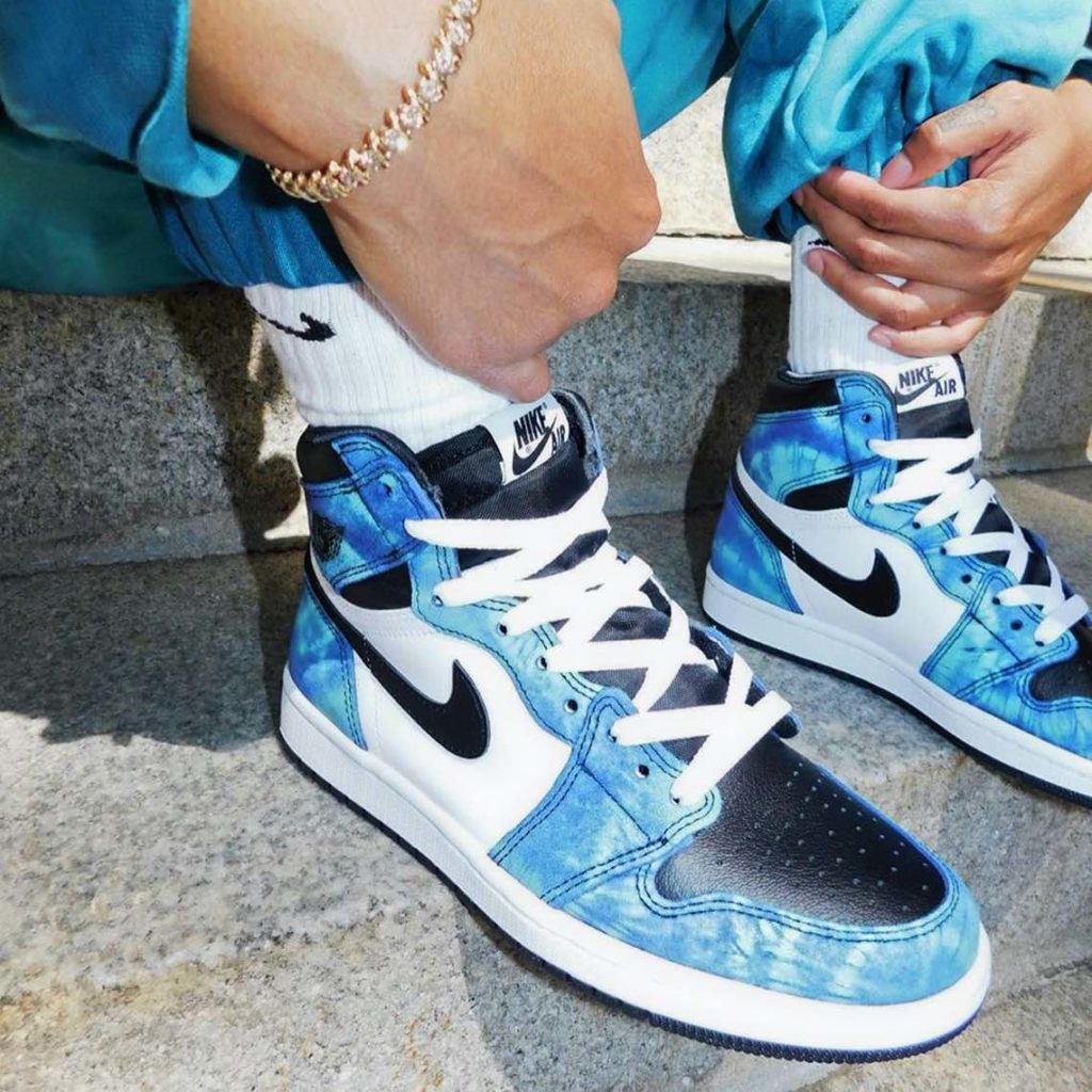 jordan retro 1 high tie dye