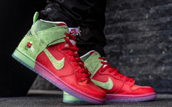 Nike-SB-Dunk-High-Strawberry-Cough-Data-Di-Release-Cover