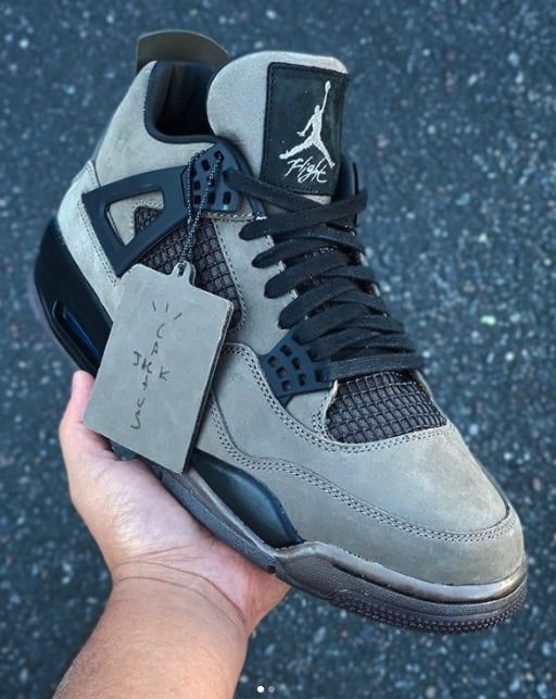 Air-Jordan-4-x-Travis-Scott-Sample-Release-2