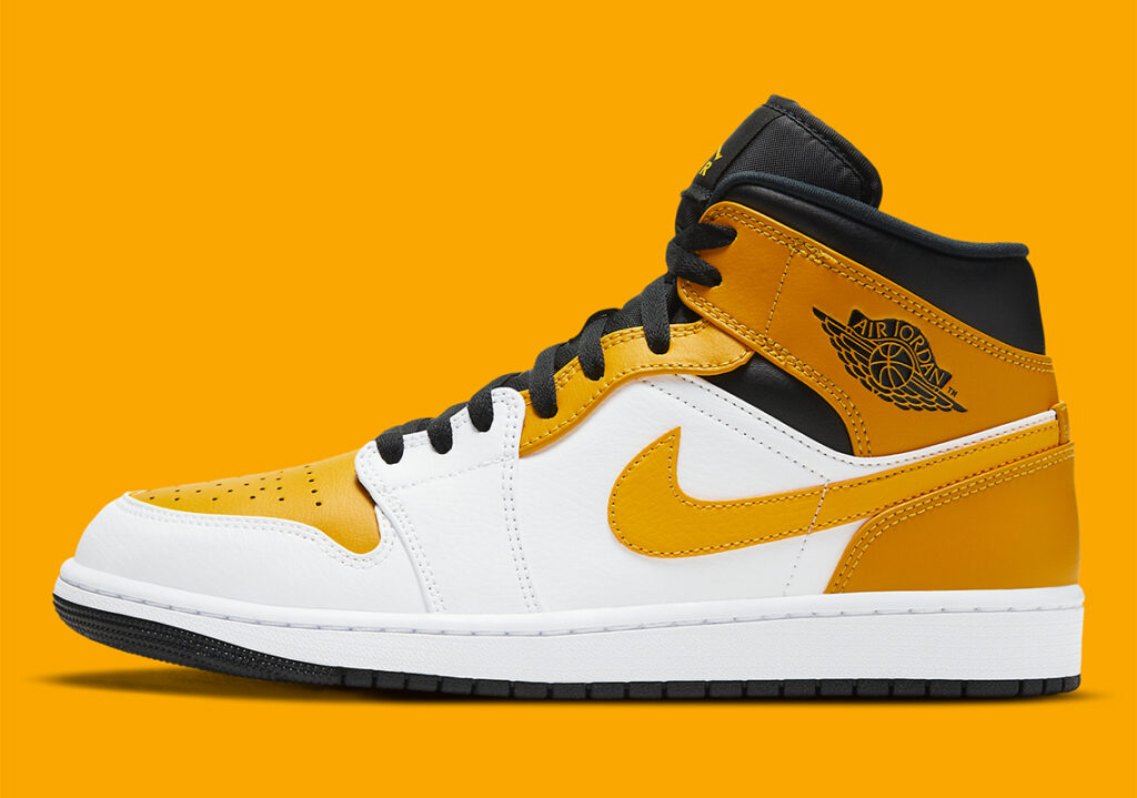 air-jordan-1-mid-university-gold-Gialle