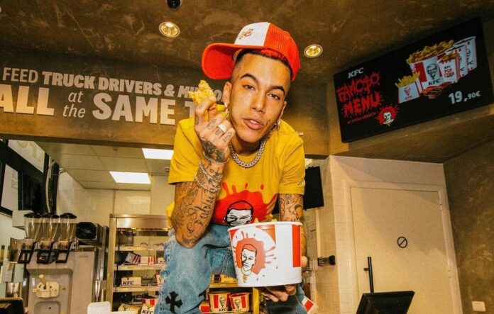 sfera-ebbasta-x-kfc-release-collezione