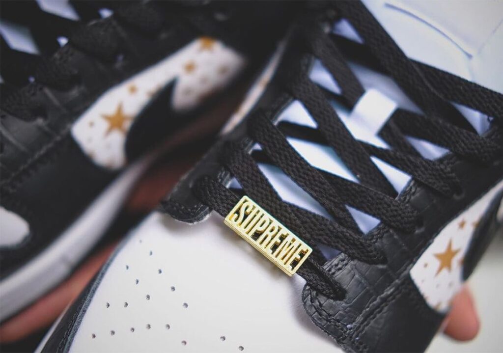 supreme-nike-sb-dunk-low-white-black-metallic-gold-DH3228-102-2