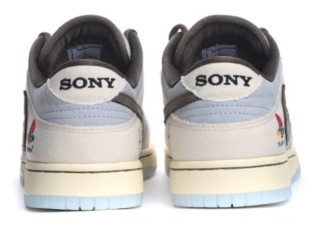 travis-scott-playstation-nike-dunk-low-sneakers-3