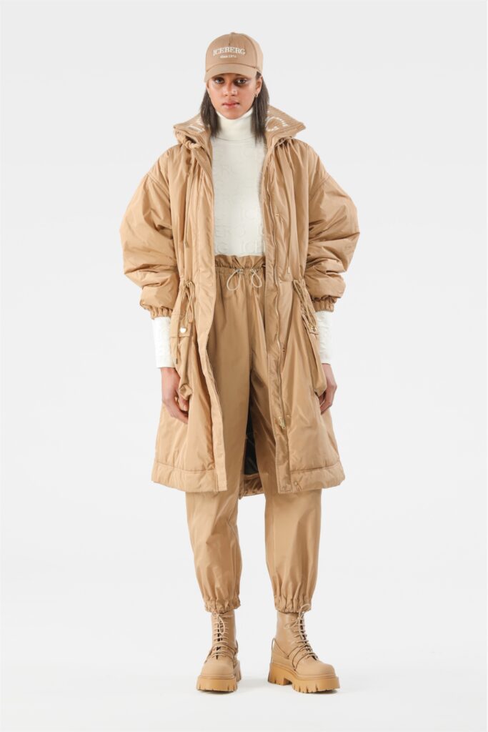 Iceberg_LookBook_FW21_W_LK11