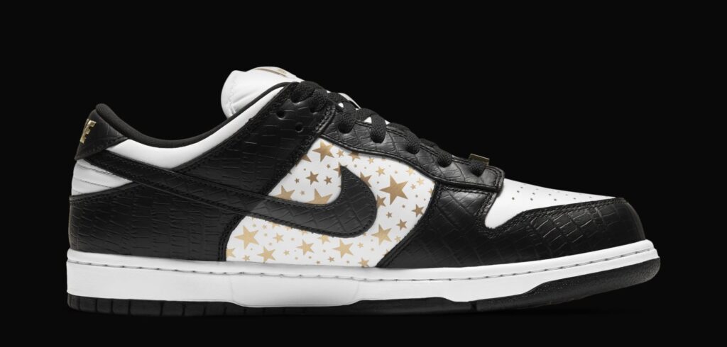 supreme-nike-sb-dunk-low-black-dh3228-102-3