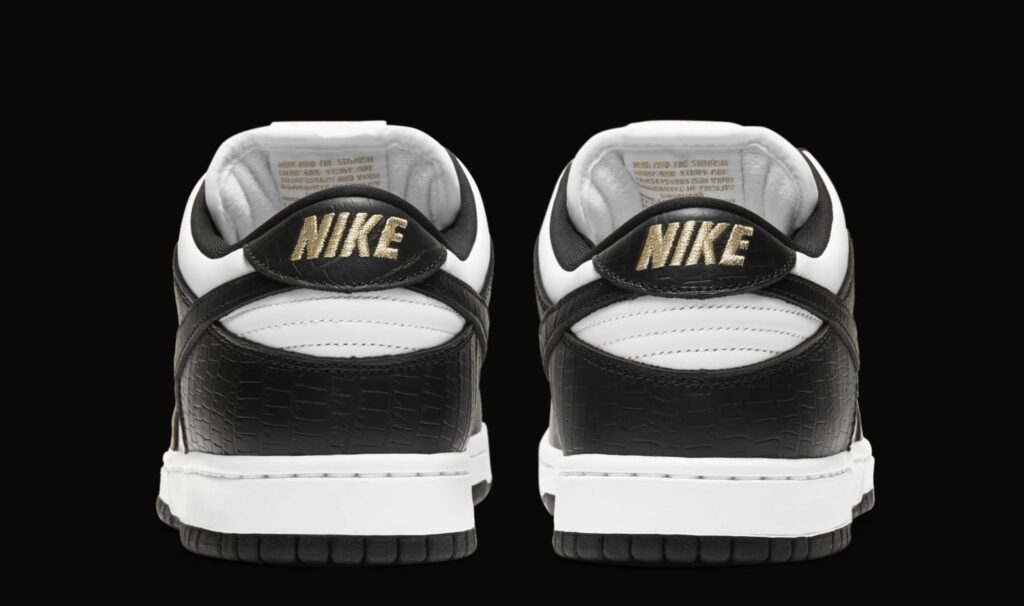 supreme-nike-sb-dunk-low-black-dh3228-102-6