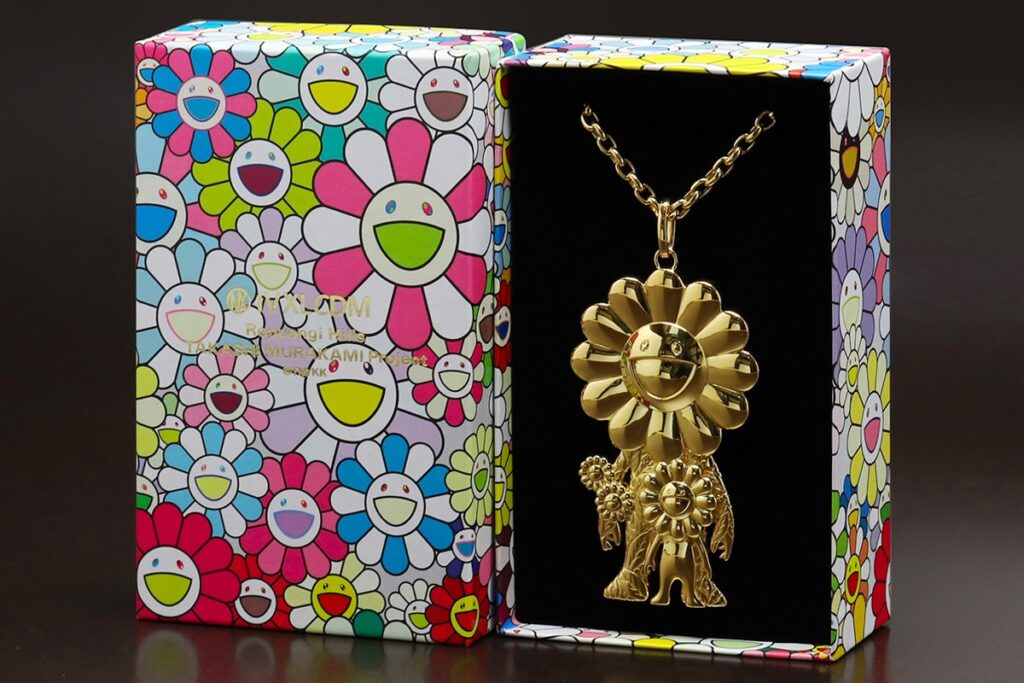 takashi-murakami-roppongi-hills-project-ivxlcdm-gold-necklace-001