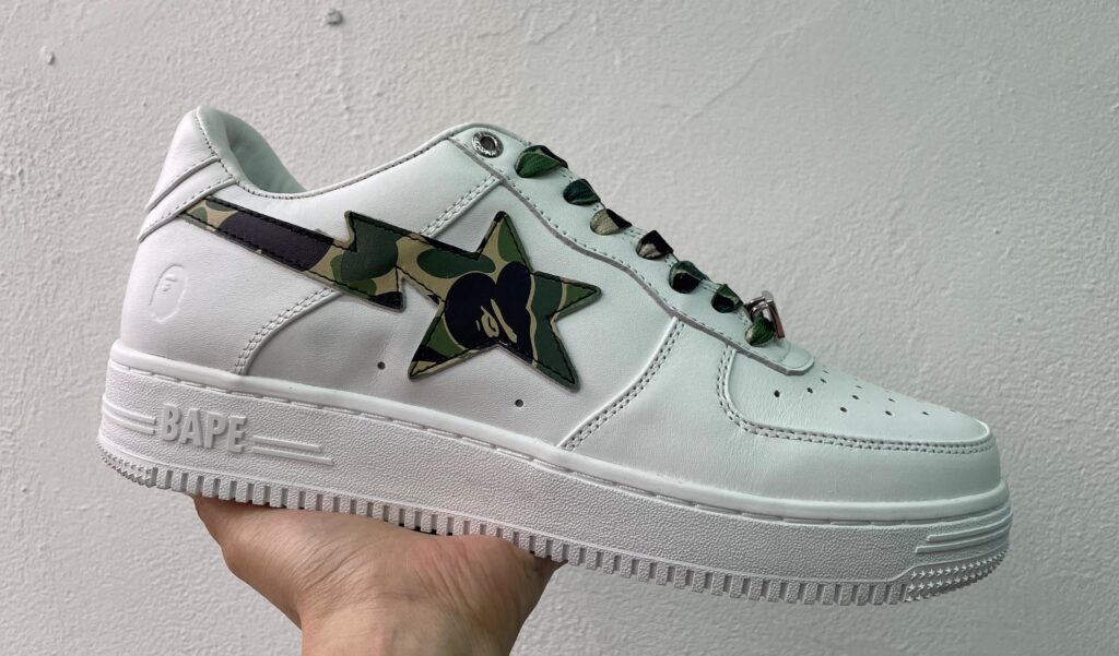 bape-bape-sta-white-green-camo-lateral