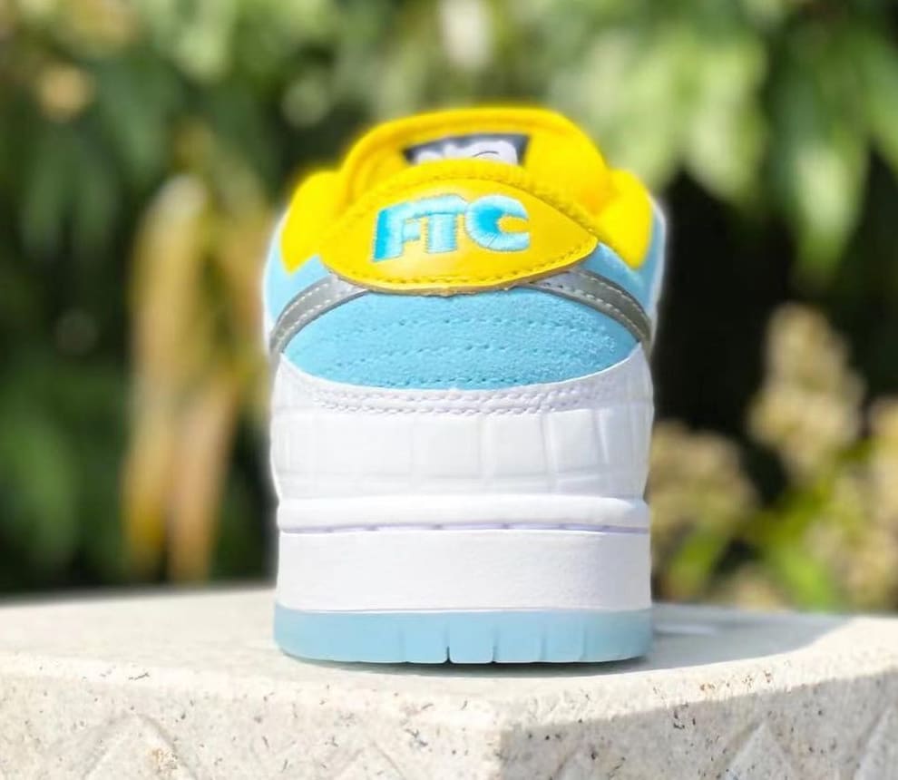 ftc-nike-sb-dunk-low-2021-heel