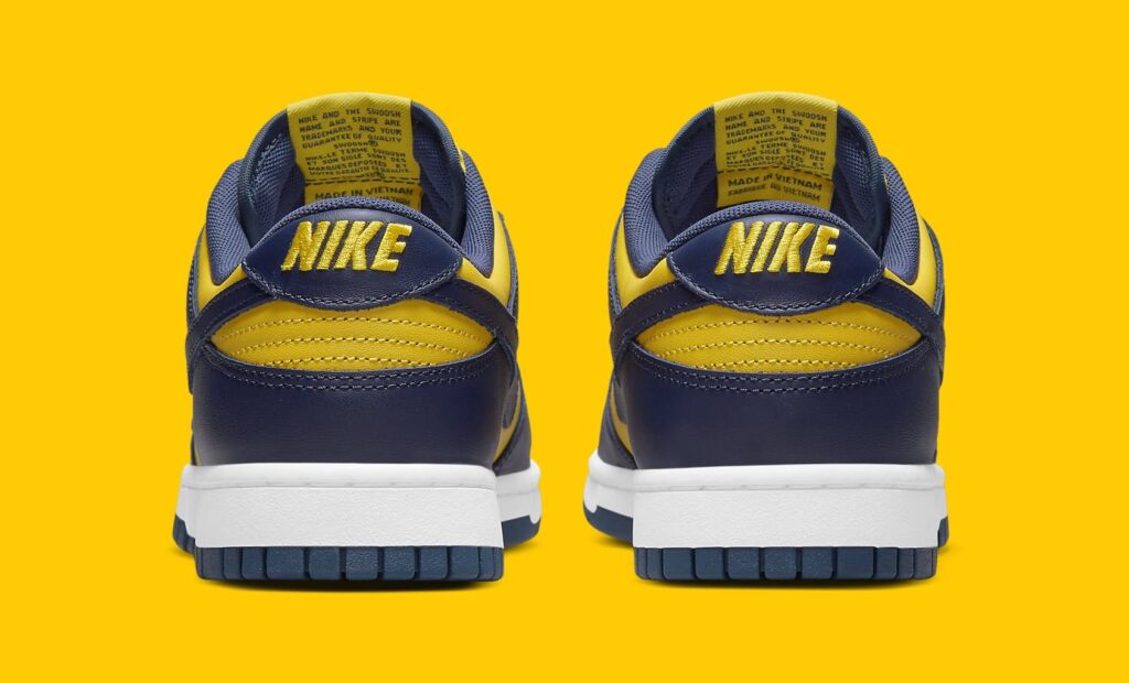 nike-dunk-low-michigan-2021-dd1391-700-heel