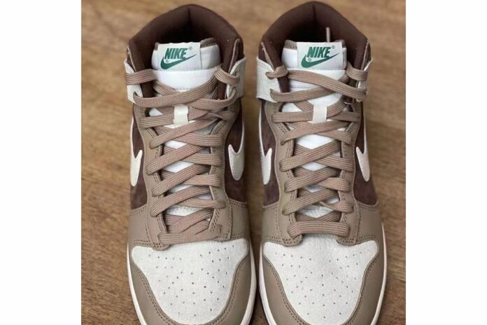 dunk high light chocolate on feet