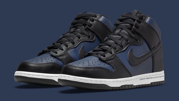 fragment-nike-dunk-high-japan-dj0383-400-pair