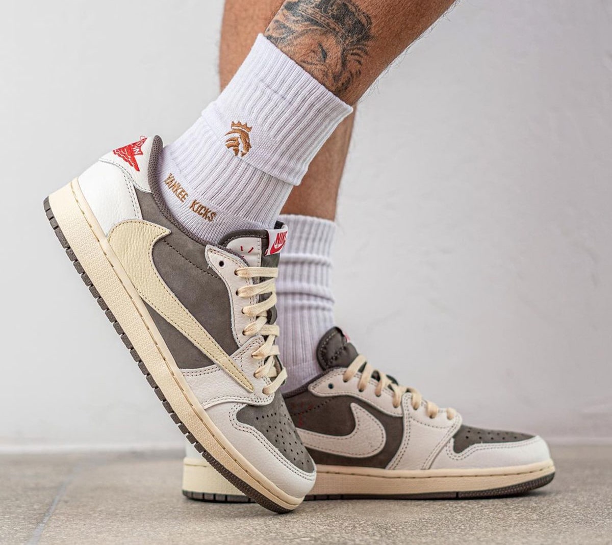 Travis-Scott-Air-Jordan-1-Low-OG-Reverse-Mocha-Release-Date-On-Feet-1