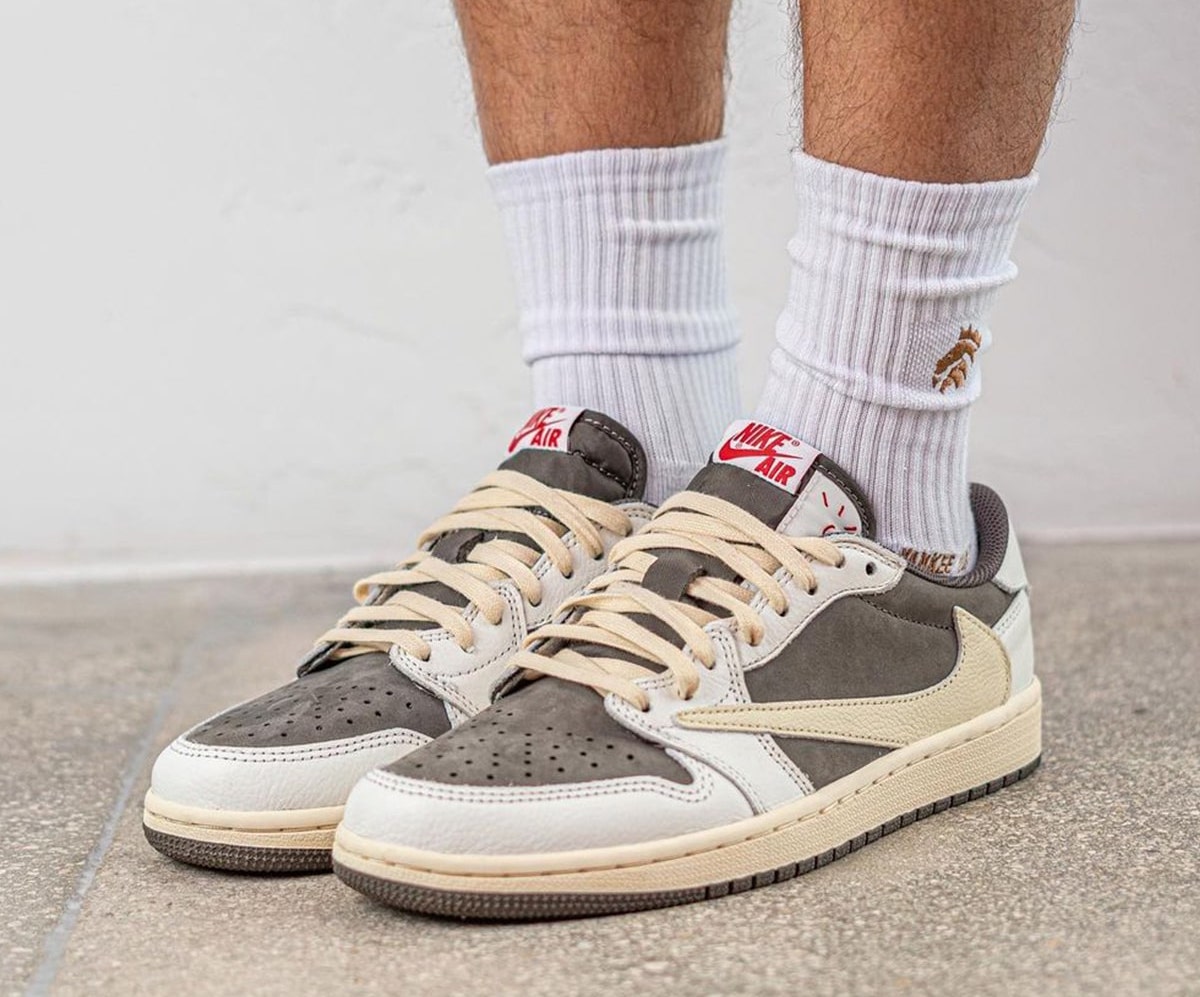 Travis-Scott-Air-Jordan-1-Low-OG-Reverse-Mocha-Release-Date-On-Feet