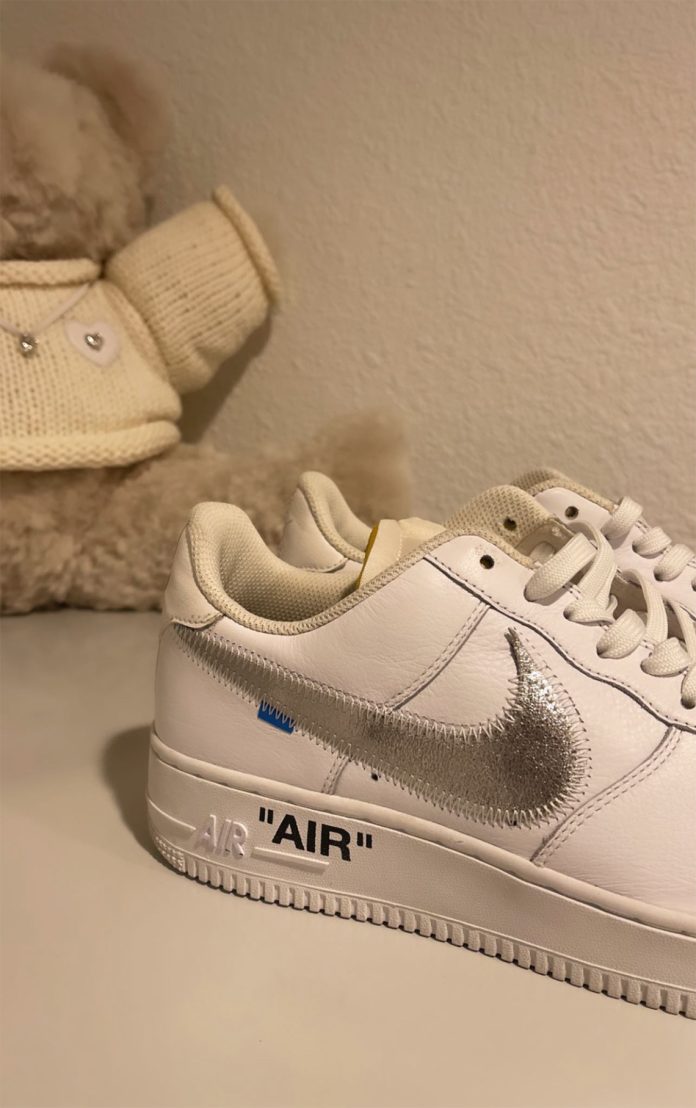 off-white-nike-air-force-1-white-silver-sample