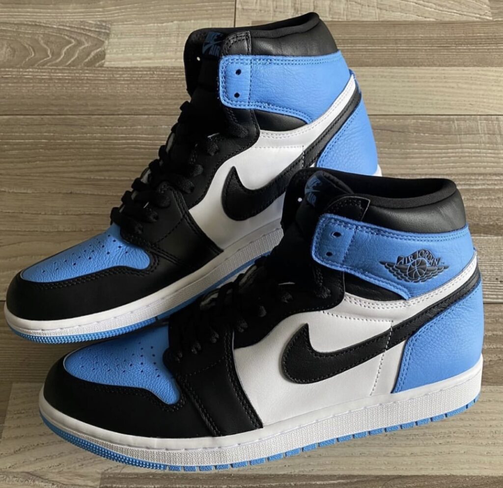 Air-Jordan-1-UNC-Toe-University-Blue-DZ5485-400-1-1