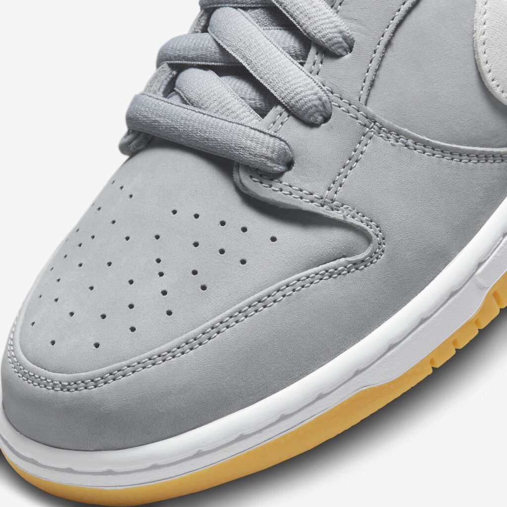 Nike-SB-Dunk-Low-Wolf-Grey-Gum-DV5464-001-Release-Date-6