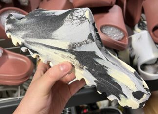 adidas-yeezy-slide-mx-moon-release-info-2