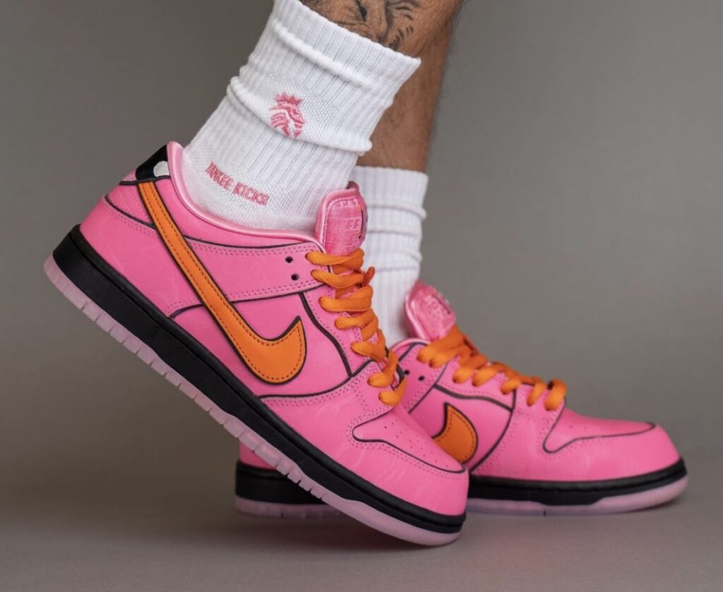 Powerpuff-Girls-Nike-SB-Dunk-Low-Blossom-FD2631-600-Release-Date-2