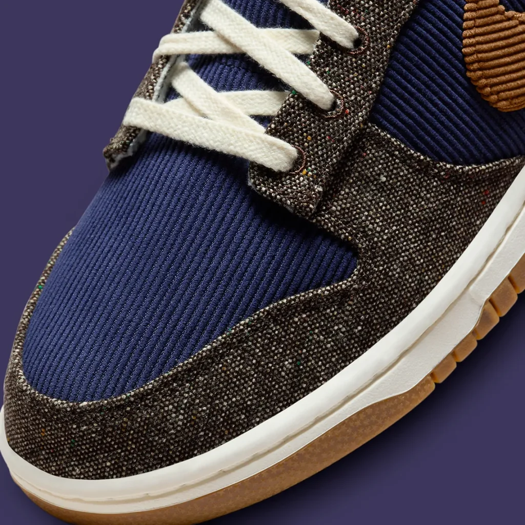 nike-dunk-low-midnight-navy-ale-brown-pale-ivory-fq8746-410-2