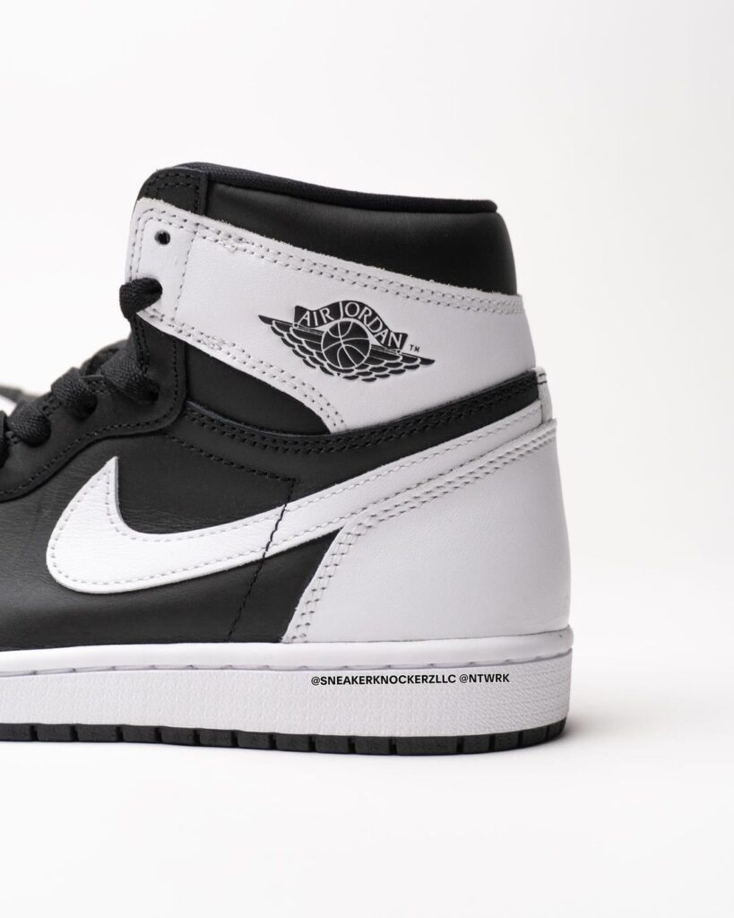 Air-Jordan-1-Black-White-DZ5485-010-8