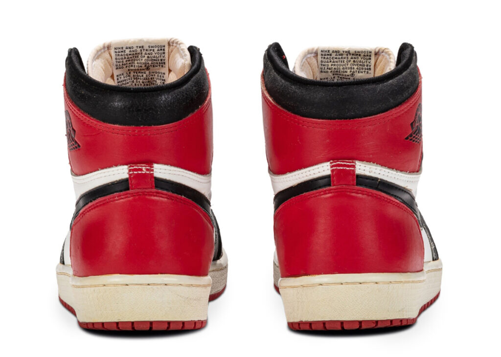 Air-Jordan-1-High-OG-Black-Toe-Reimagined-2024-3