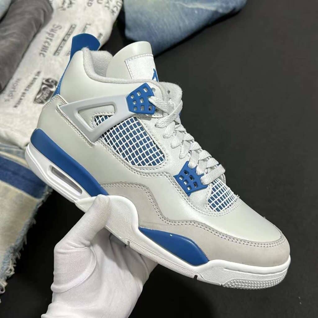 Military-Blue-Air-Jordan-4-2024-1