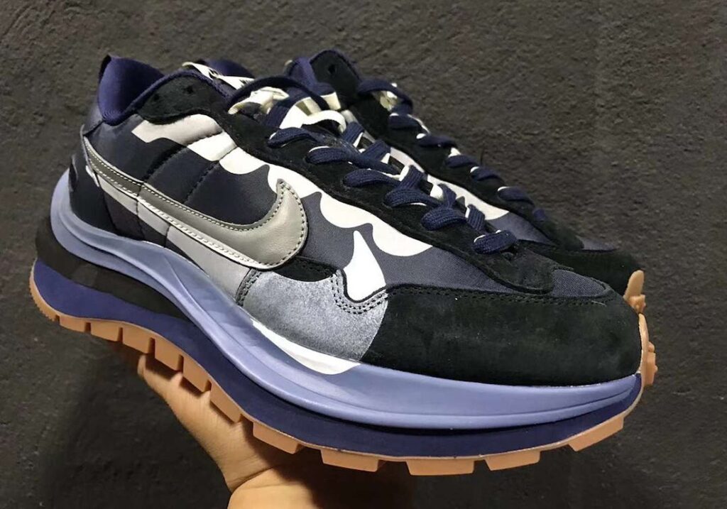 Sacai-Nike-LD-Waffle-Midnight-Navy-Gum (1)