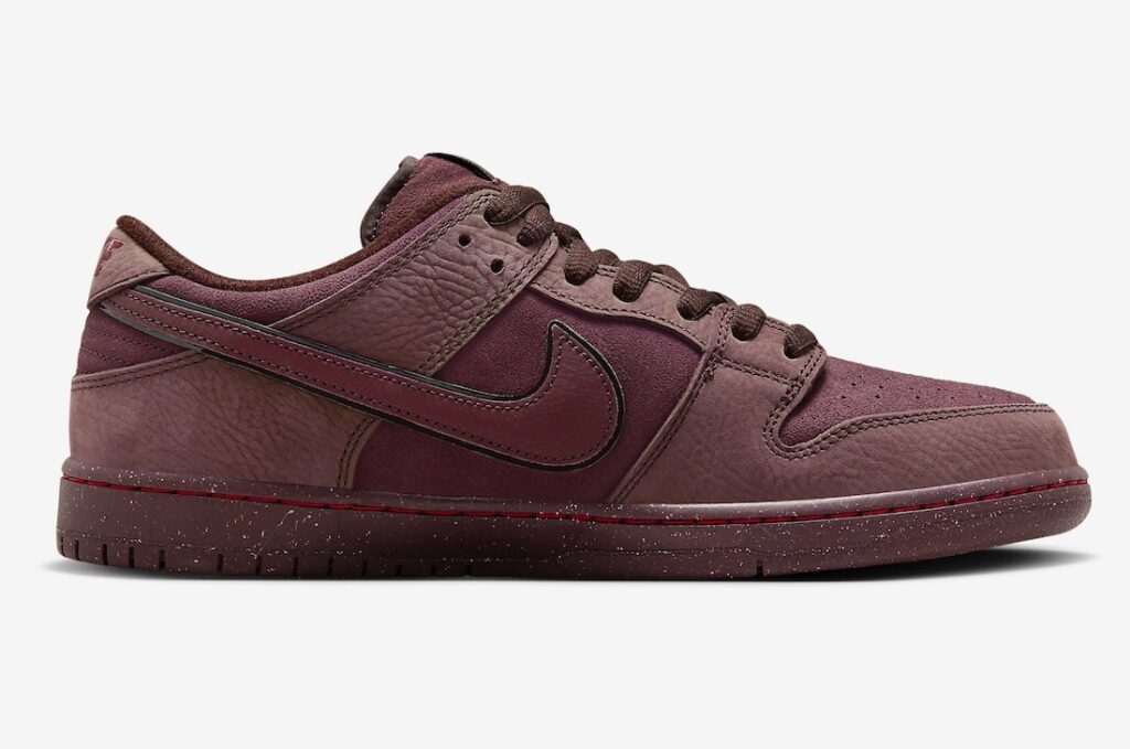 Nike-SB-Dunk-Low-City-of-Love-Burgundy-Crush-FN0619-600-2