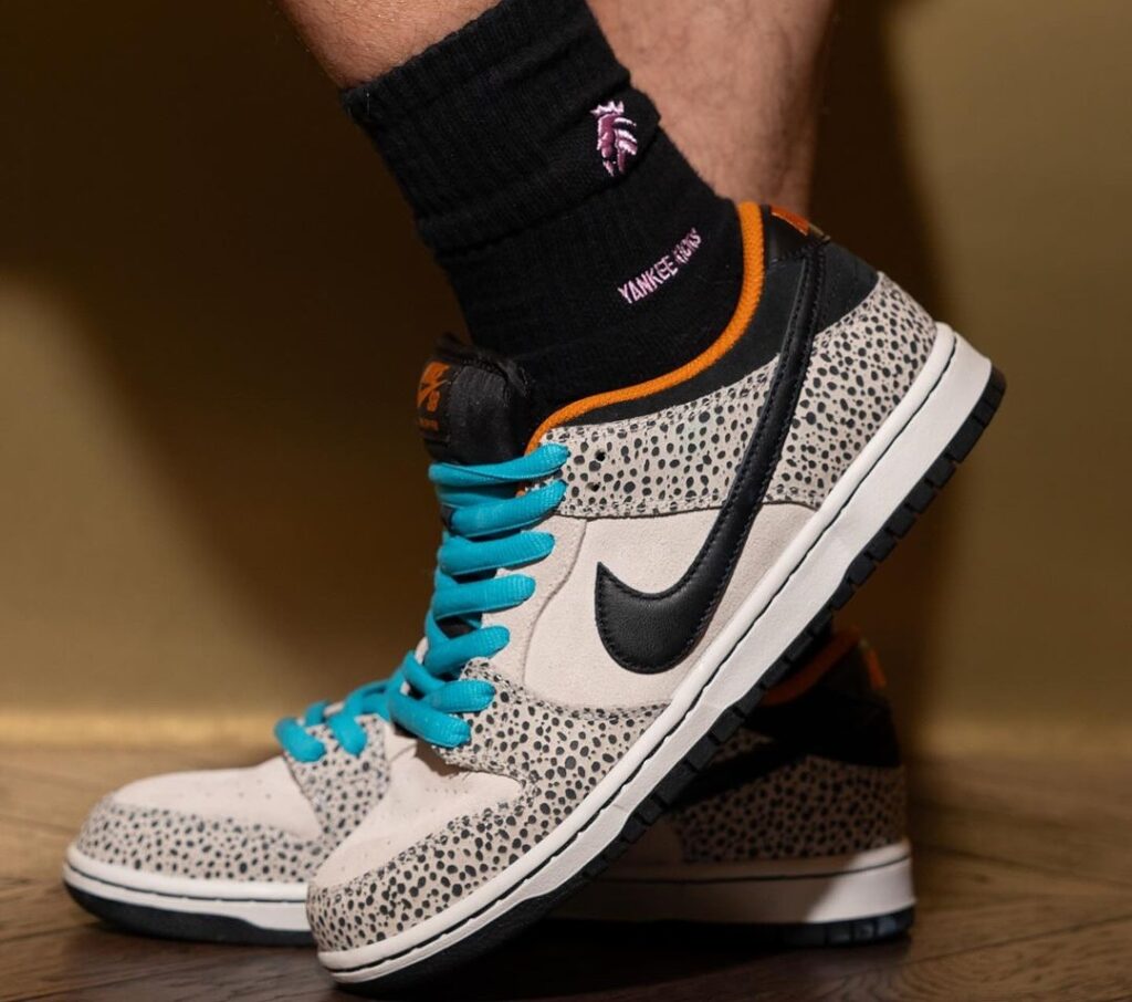 Nike-SB-Dunk-Low-Safari-FZ1233-002-4