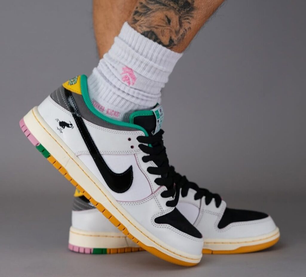 CSEF Nike SB Dunk Low HJ4132 100 On Feet 1 1068x967