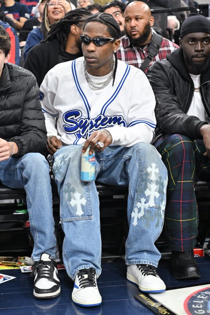 Travis Scott Fragment Air Jordan 1 Low 2025 1