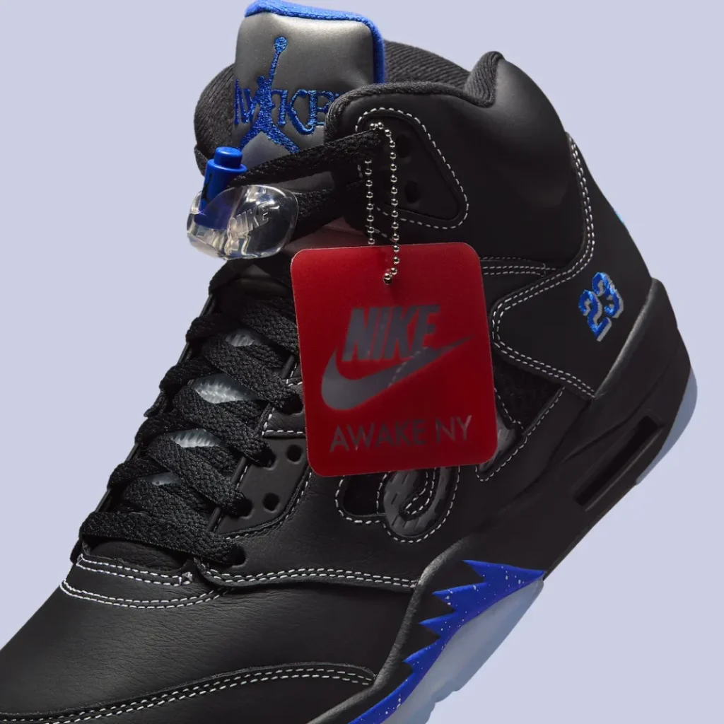 awake ny air jordan 5 racer blue dettaglio hantag